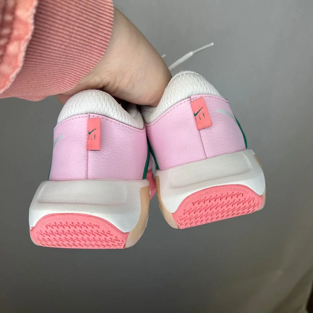 Nike Air Zoom Crossover GS Pink Green White Basketball‎ Shoes Kids 3.5Y